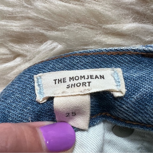 Madewell Mom Jean Shorts - Picture 3 of 5